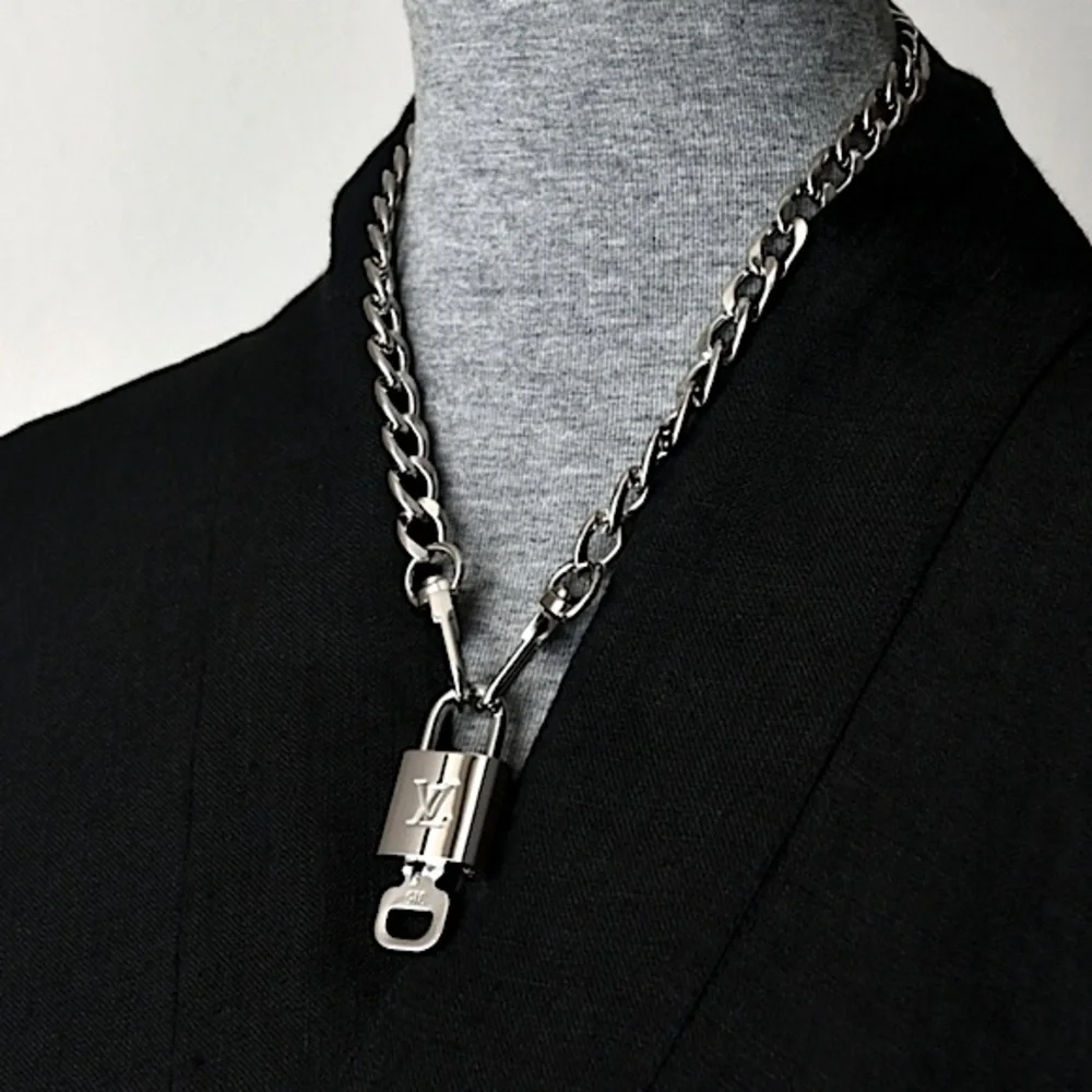 Authentic Louis Vuitton SILVER Lock & Keys Necklace #315 NEW Long & Short Chain - Picture 5 of 11